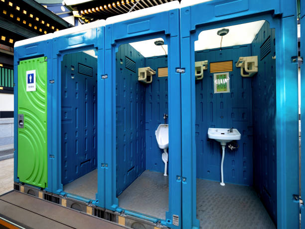 Best Portable restroom trailer rental  in Yukon, OK